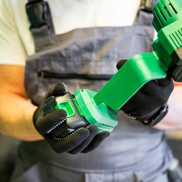 PocketSaw Pro Mini Akku Kettensäge inkl. 2x Ersatzkette